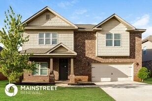 213 Iron Cir in Meridianville, AL - Building Photo