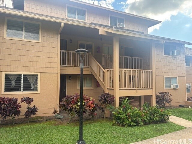 98-1370 Koaheahe Place Unit 164 in Pearl City, HI - Building Photo