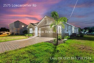 2575 Longworthy Rd in North Port, FL - Building Photo - Building Photo