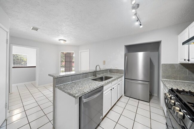 13938 Plantation Valley Dr