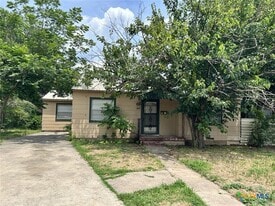 807 Northside Dr in Killeen, TX - Building Photo