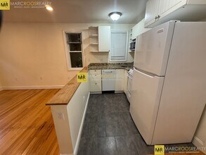 12 Cheever Ct in Boston, MA - Building Photo - Building Photo