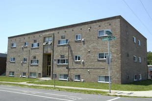 7740 Summerdale Ave Apartments