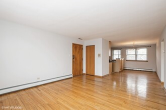 2843 W Arthur Ave in Chicago, IL - Foto de edificio - Building Photo