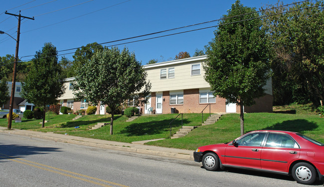 3008-3018 Georgetown Rd in Baltimore, MD - Building Photo - Building Photo