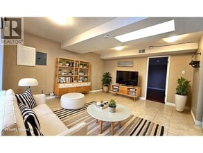 48xx Portland St in Burnaby, BC - Building Photo - Building Photo