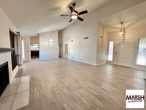 1716 E Redfield Rd in Tempe, AZ - Building Photo - Building Photo