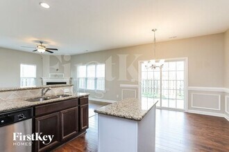 146 Marsh Creek Dr in Garner, NC - Foto de edificio - Building Photo