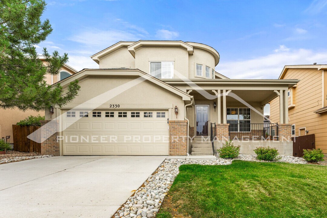 2330 Dogwood Cir in Erie, CO - Building Photo