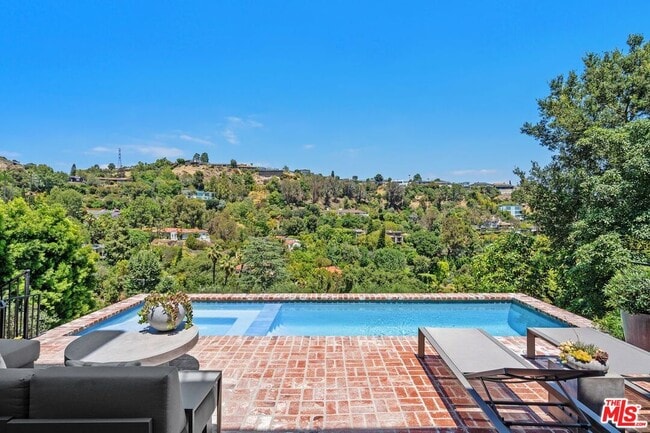 property at 2528 Carman Crest Dr