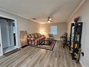 2117 Ivey Ln in Lakeland, FL - Building Photo - Building Photo