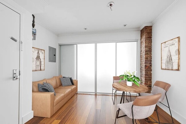 163 Ludlow St in New York, NY - Building Photo - Building Photo