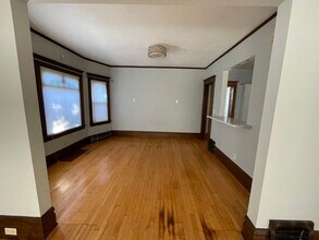 1615 22nd Ave NE in Minneapolis, MN - Building Photo - Building Photo