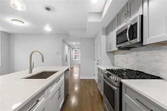 501 Washington St in Hoboken, NJ - Building Photo - Building Photo