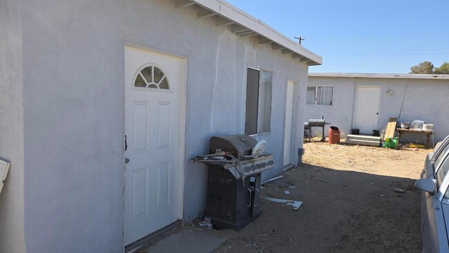 8714 W Avenue E4, Unit ADU