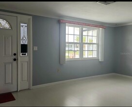 6153 9th Ave in New Port Richey, FL - Building Photo - Building Photo