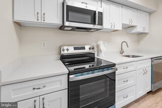 3964 Bainbridge Ct in Bensalem, PA - Building Photo - Building Photo