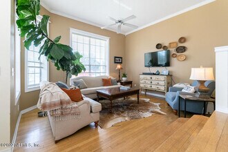 2102 First St in Neptune Beach, FL - Building Photo - Building Photo