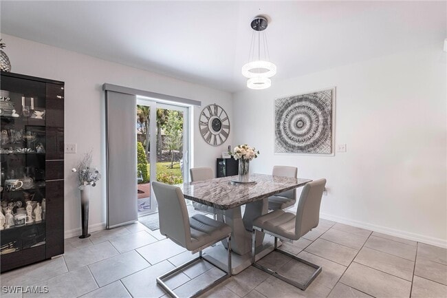 property at 3813 Treasure Oak Wy