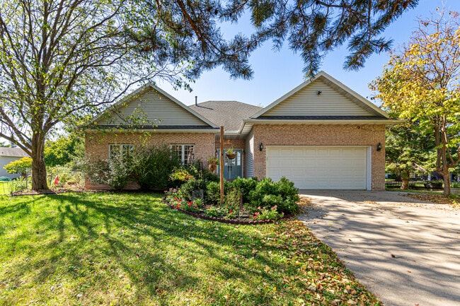 property at 1440 Salem Rd SW