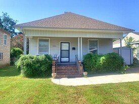 2204 NW 32nd St in Oklahoma City, OK - Building Photo