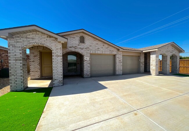 property at 2009 Corpus Ave