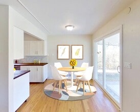 2698 S Jasmine St in Denver, CO - Building Photo - Building Photo