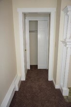 592 Cambridge St, Unit 11 in Boston, MA - Foto de edificio - Building Photo