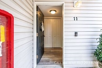 11 Rudwick Cir in Goose Creek, SC - Building Photo - Building Photo
