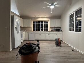 3014 N 150th Ave in Omaha, NE - Building Photo - Building Photo