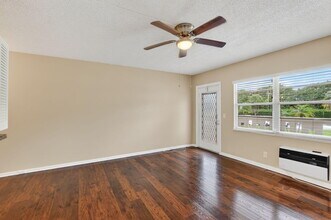 105 Dorset C in Boca Raton, FL - Building Photo - Building Photo
