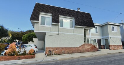 503 E Franklin Ave, Unit 1 in El Segundo, CA - Building Photo - Building Photo