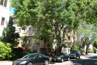 3100 College Ave in Berkeley, CA - Foto de edificio - Building Photo