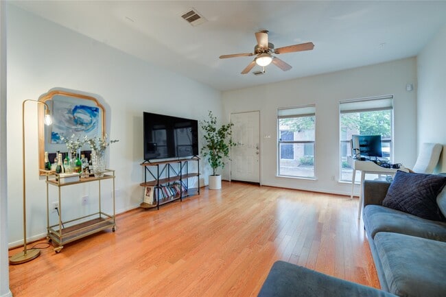 property at 2206 Naomi St