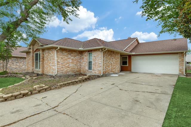 property at 517 Rosewood Ln