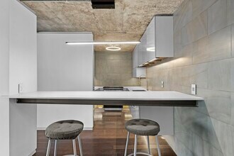 111 Perkins St, Unit 79 in Boston, MA - Building Photo - Building Photo