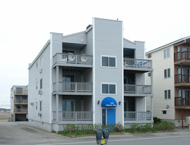 421 Ocean Blvd Apartments