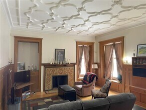 1063 East Ave in Rochester, NY - Building Photo - Building Photo