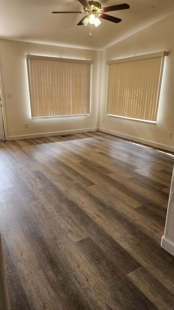 property at 5921 Begonia Ct