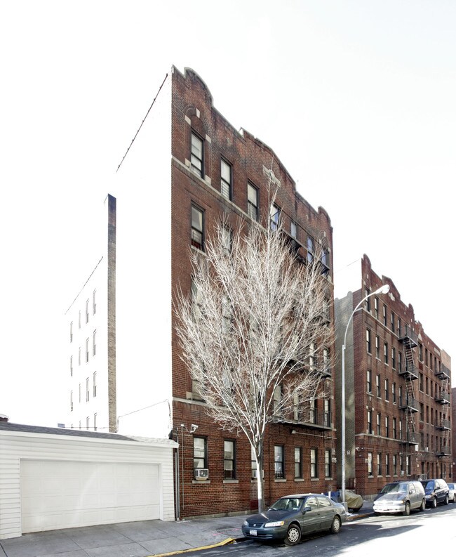 1715-1717 Walton Ave in Bronx, NY - Building Photo - Building Photo