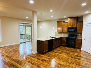 512 N Horns Corner Dr in Ridgefield, WA - Building Photo - Building Photo