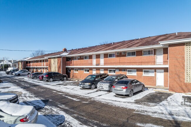 Briar Trace in Arlington Heights, IL - Foto de edificio - Building Photo