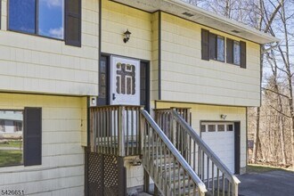 15 Karen Rd in Highland Lakes, NJ - Building Photo - Building Photo