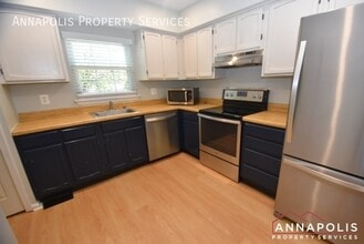 17 Mooring Point Ct in Annapolis, MD - Building Photo - Building Photo