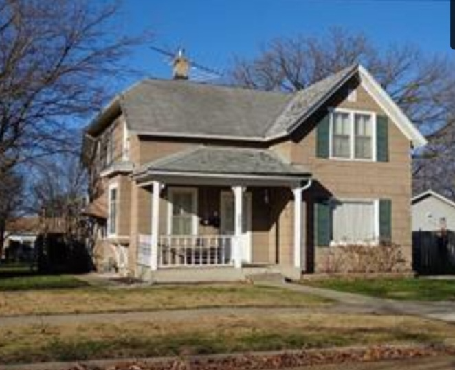 205 205th St in North Washington, IA - Building Photo