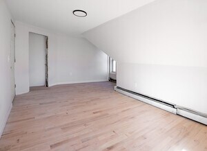 23 Courtland St in Everett, MA - Building Photo - Building Photo