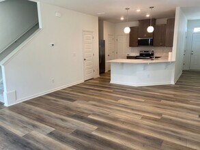 175 Parker Ln in Mebane, NC - Building Photo - Building Photo