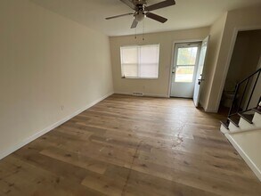 1001-1007-1007 Brown Rd in Columbus, OH - Building Photo - Building Photo