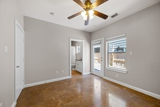 1102 Patterson St in Houston, TX - Building Photo - Building Photo