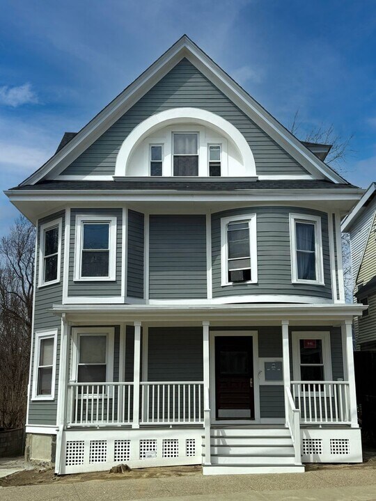 35 Harvard St in Boston, MA - Building Photo